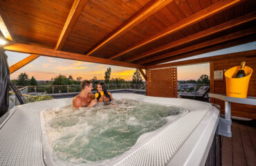 2024_08-Hotel-Aura-76